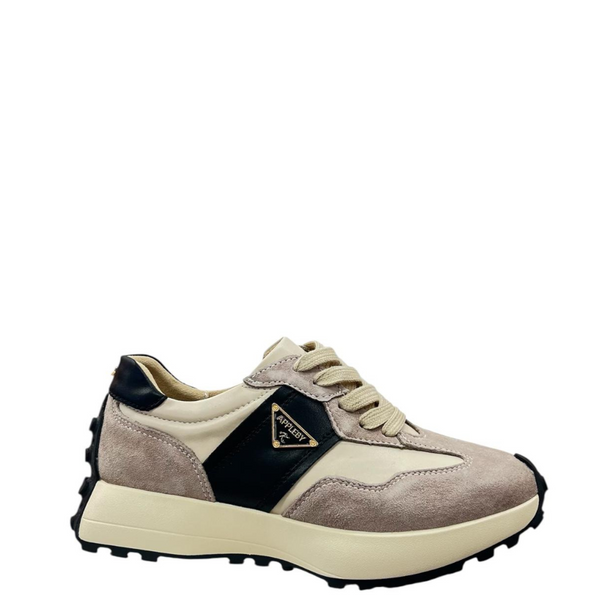 Kate Appleby Caithness Night Running