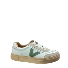 Drilleys Eighty Moon River