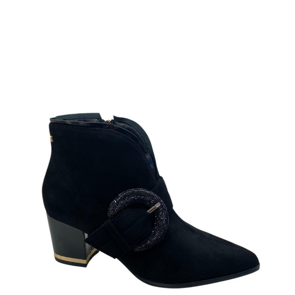 Kate Appleby Amlwch schwarz