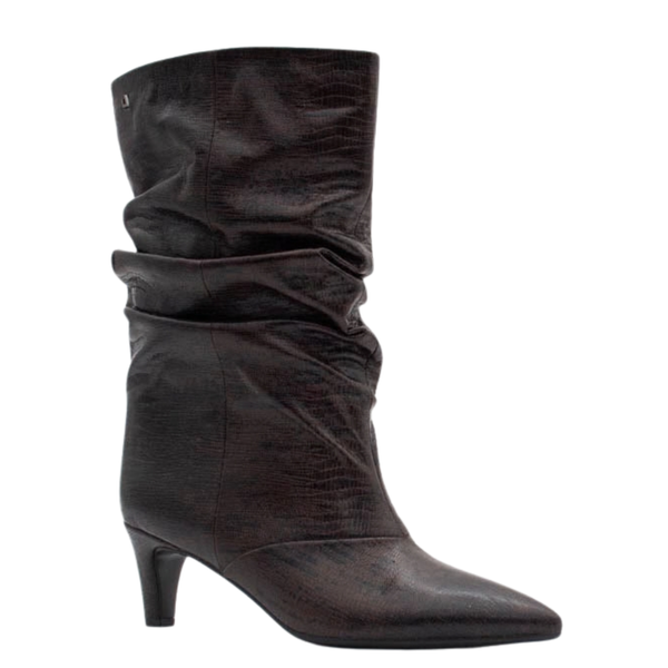 Una Healy sensitivity choco pike