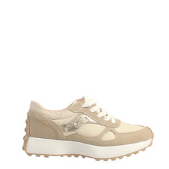 Kate Appleby Trecastell Baileys