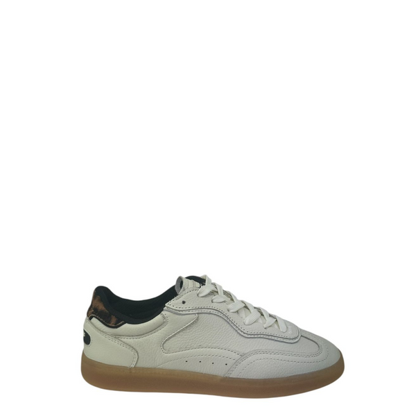 Hoff Alley Off White Woman