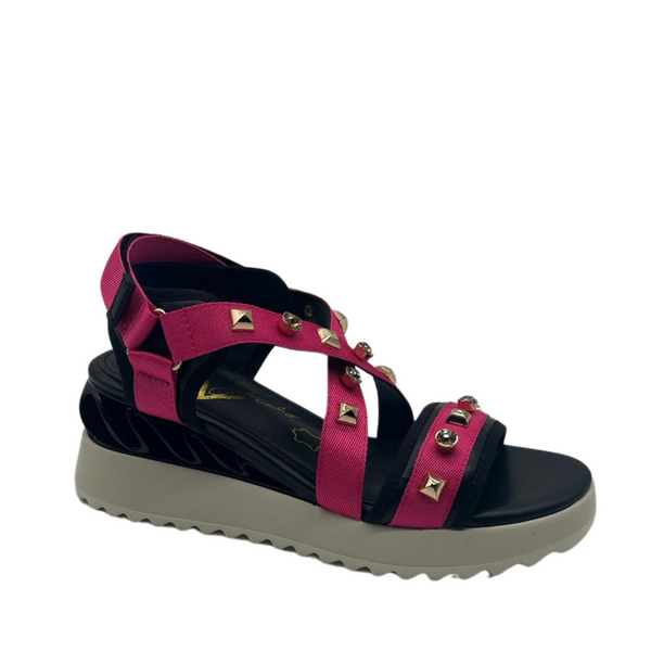 Una Healy-  Acknowledge - Xtreme Pink